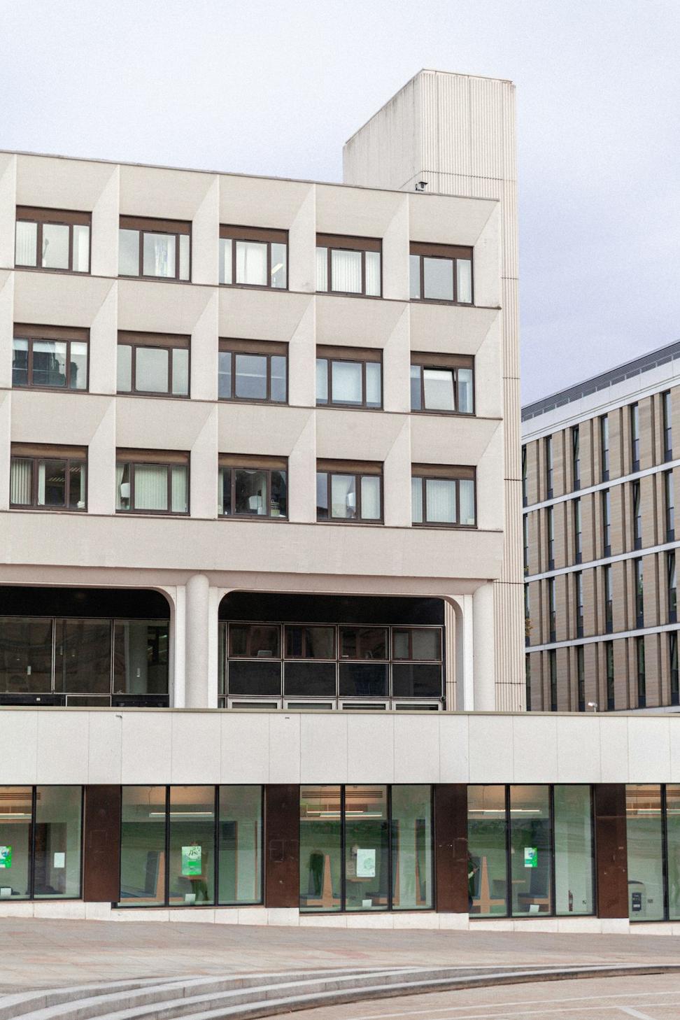 Commercial architecture